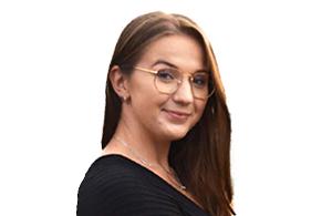 Klaudia.jpg Klaudia - Junior Financial Specialist